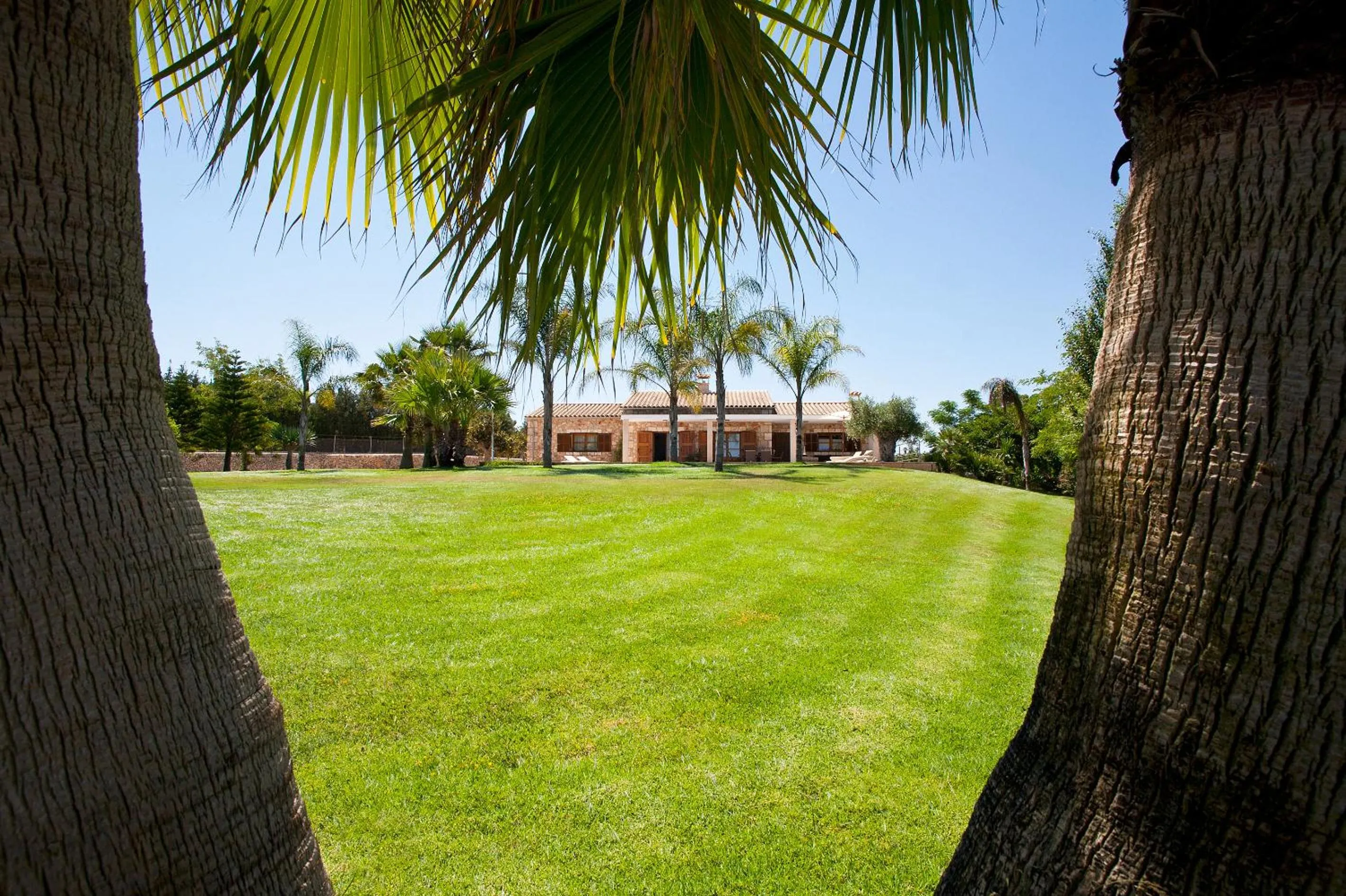 Day in Villa Muro Garden