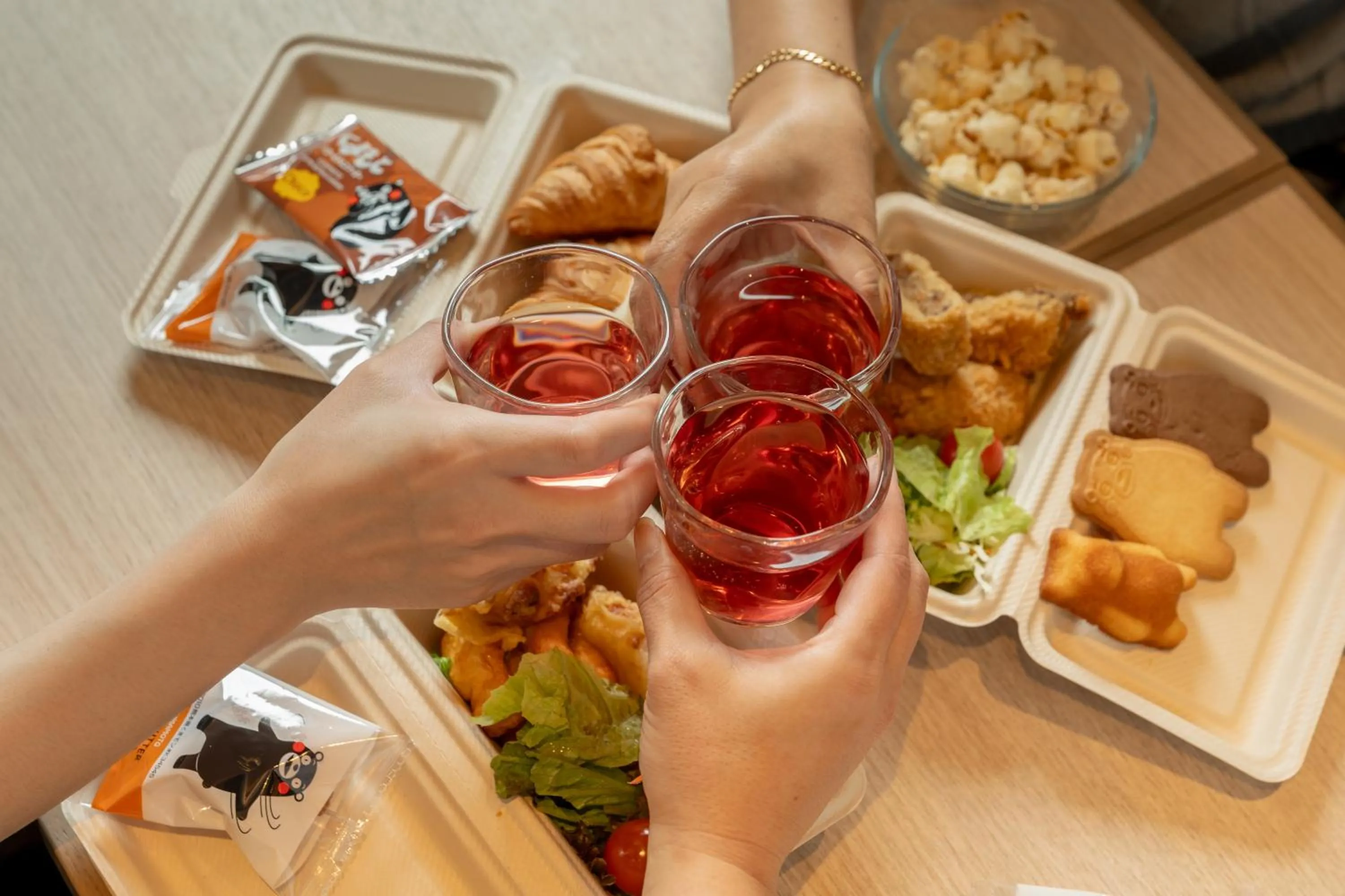 Food and drinks in Grids Premium Hotel Kumamoto