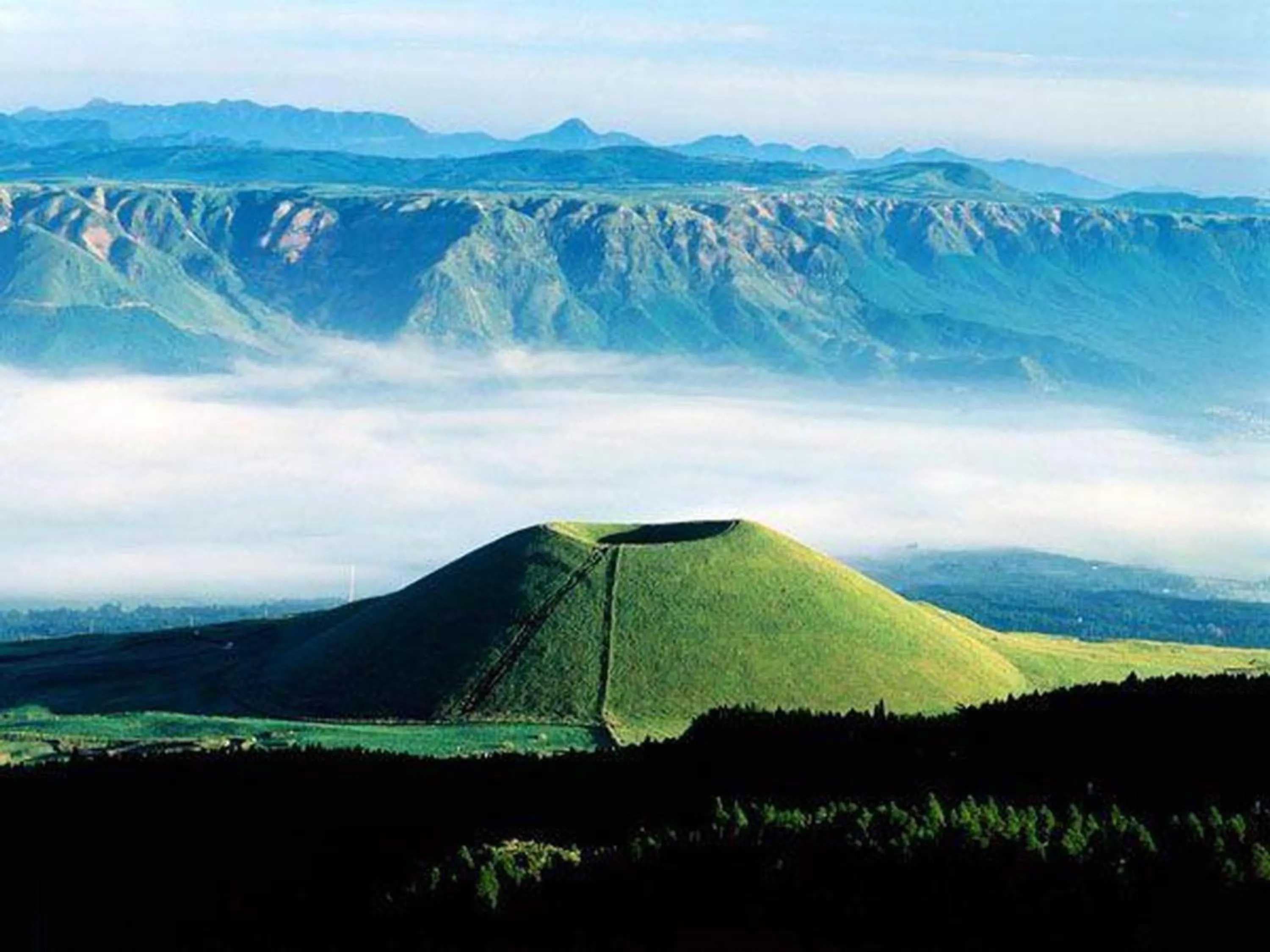 Nearby landmark in Grids Premium Hotel Kumamoto