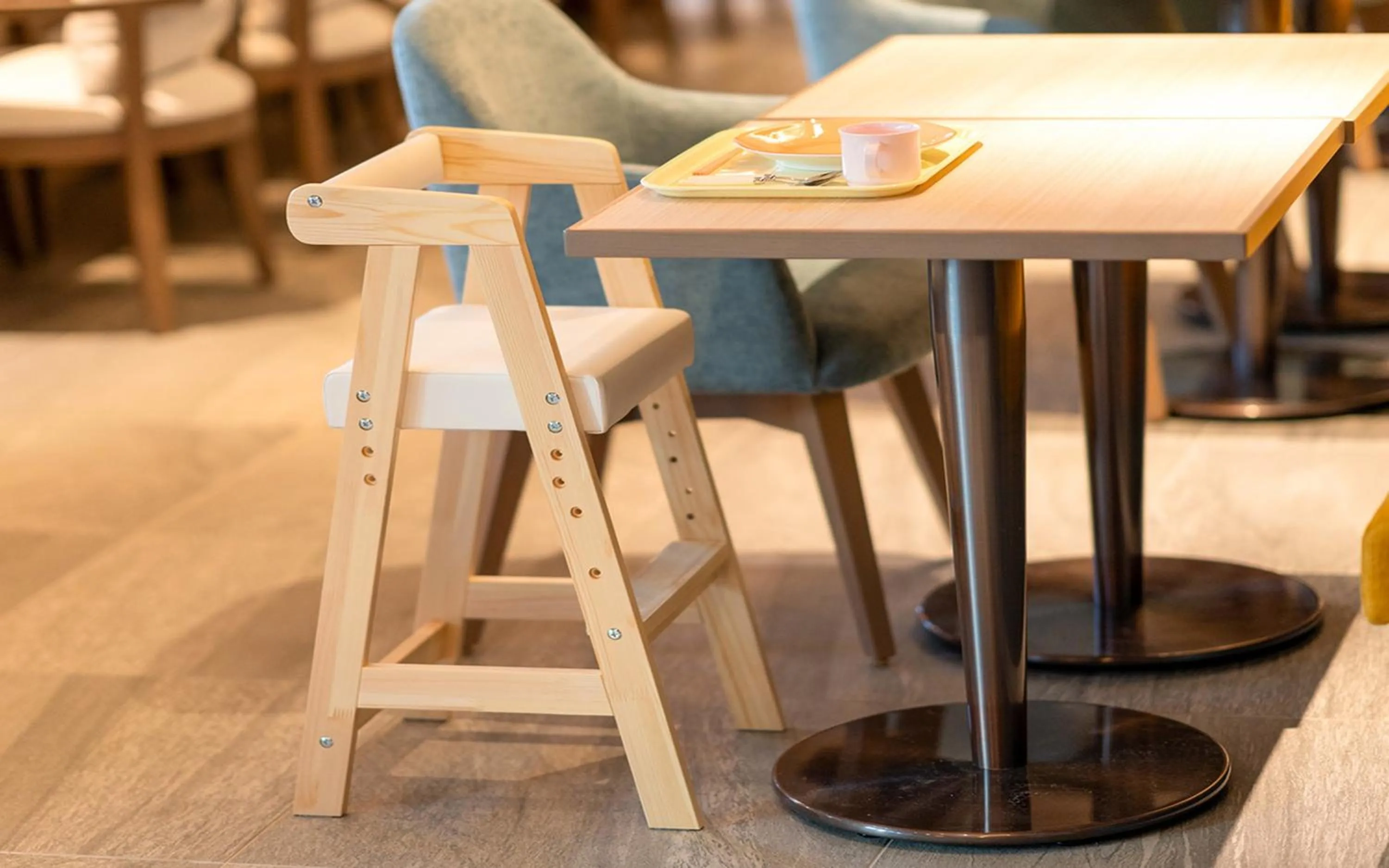 Restaurant/places to eat in Grids Premium Hotel Kumamoto