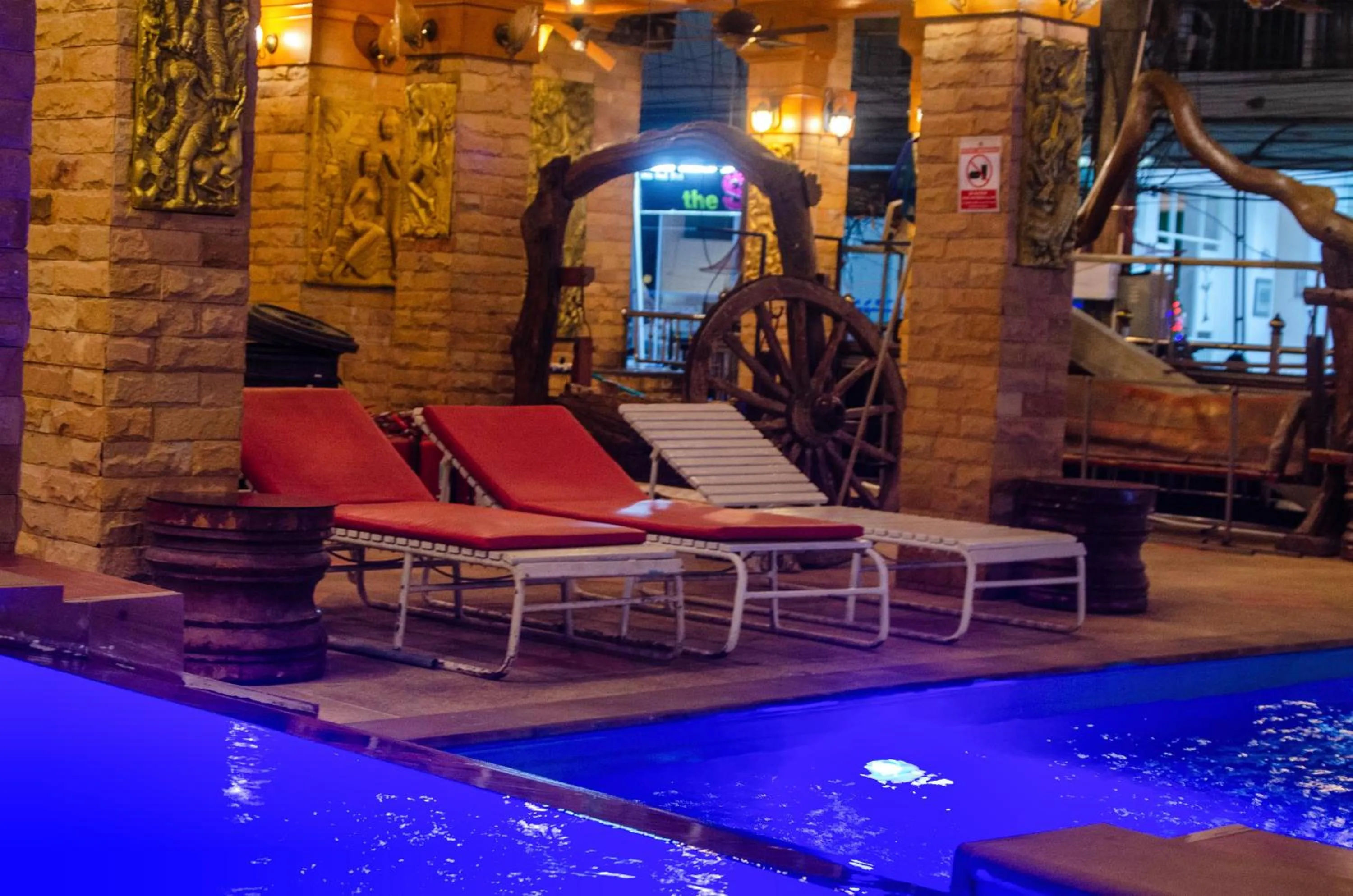 Night in Diva Patong Hotel