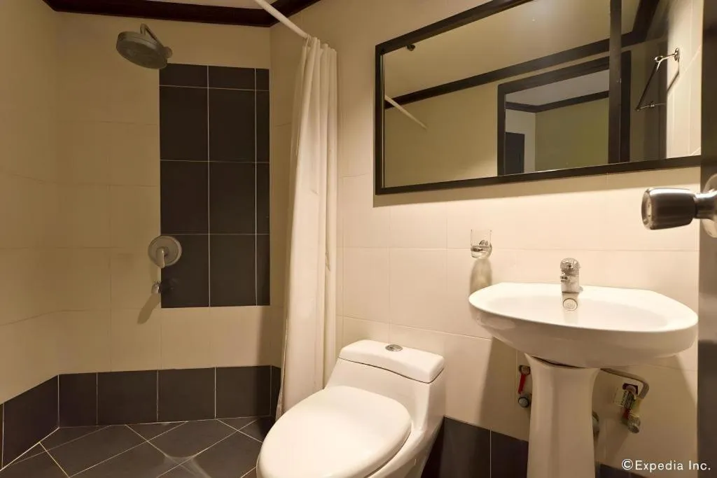 Richmond Plaza Hotel