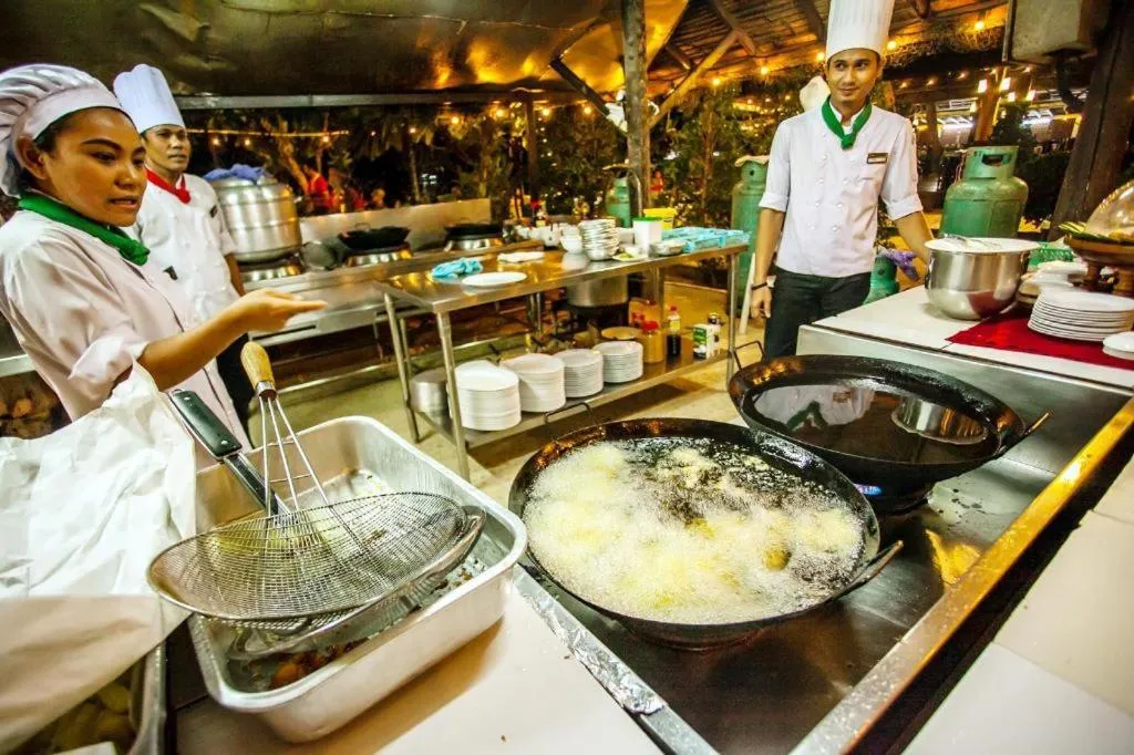 Phi Phi Banyan Villa