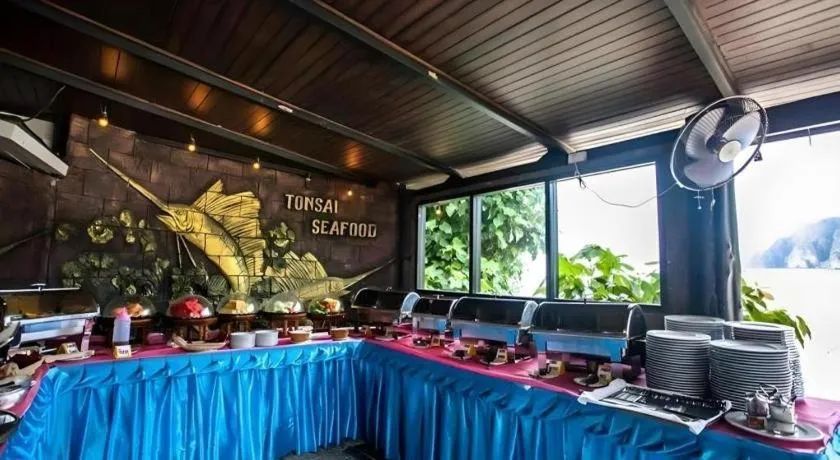 Phi Phi Banyan Villa