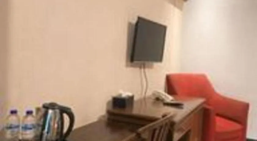 Rizen Premiere Hotel