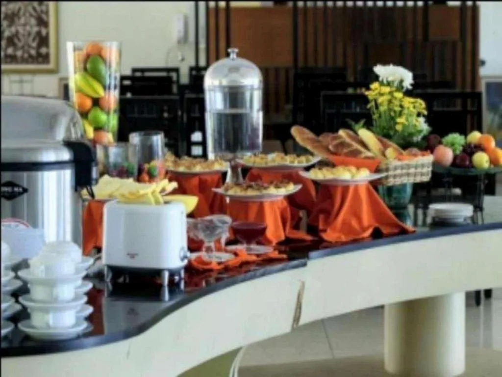 Rizen Premiere Hotel