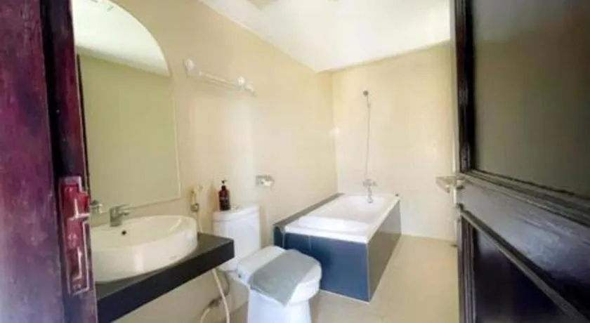 Rizen Premiere Hotel