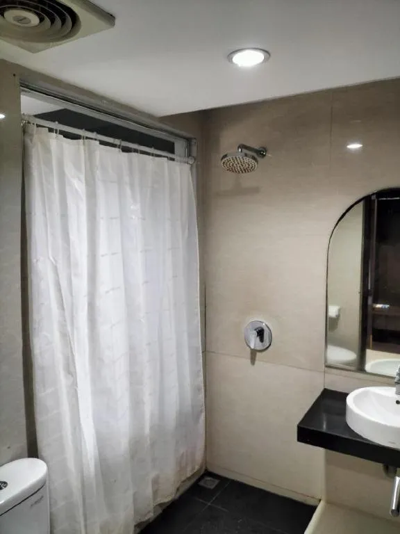 Rizen Premiere Hotel