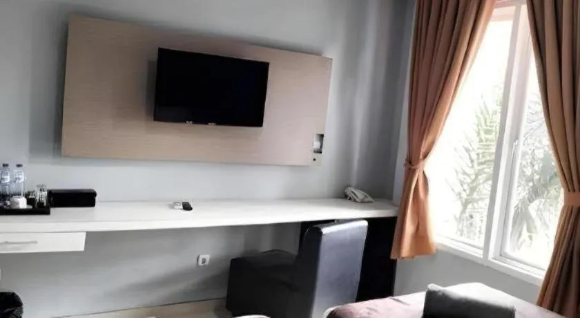 Rizen Premiere Hotel