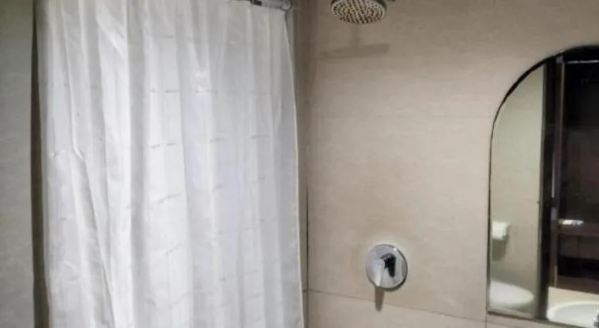 Rizen Premiere Hotel