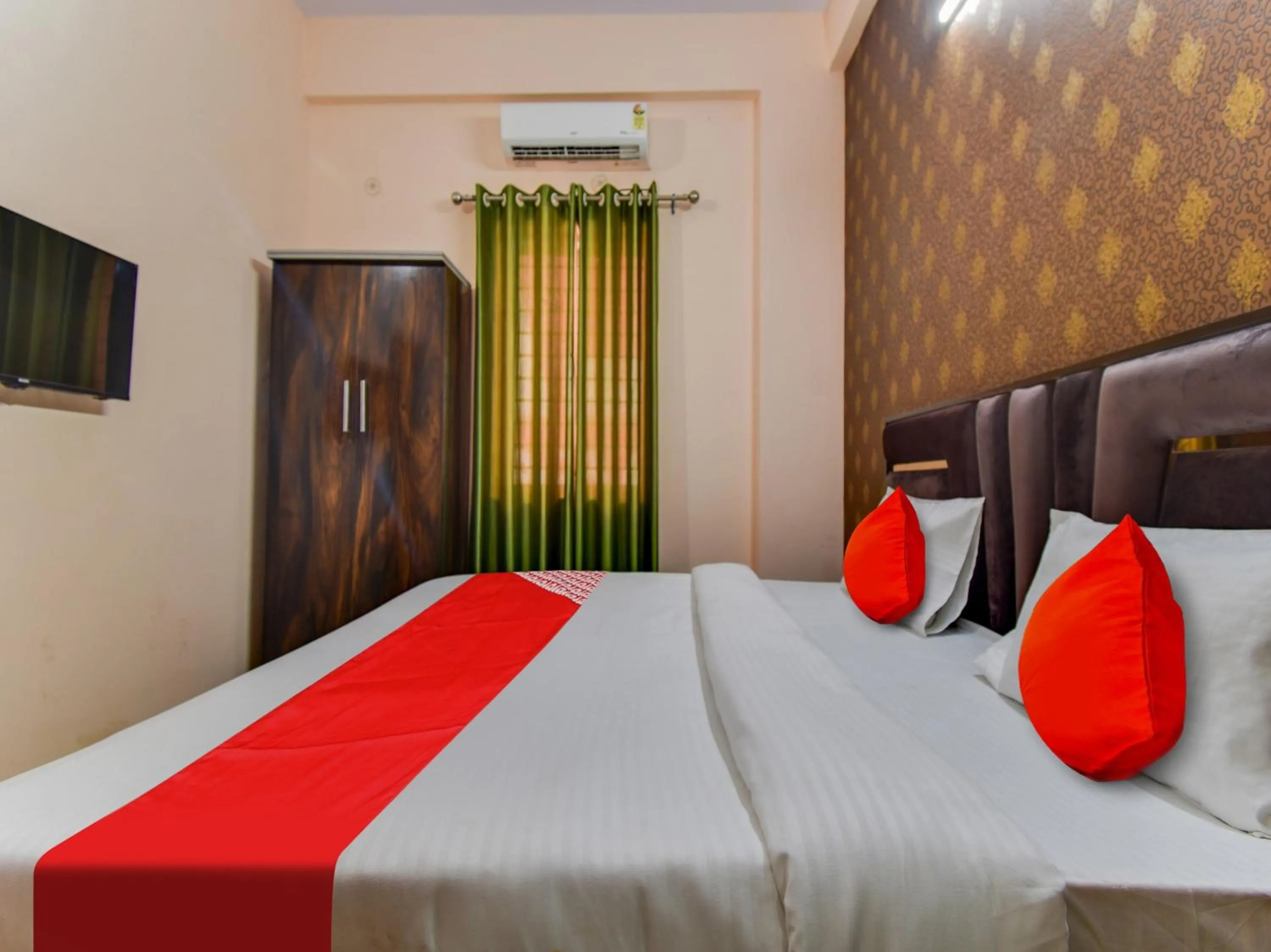 Bedroom in Hotel VRINDAVAN