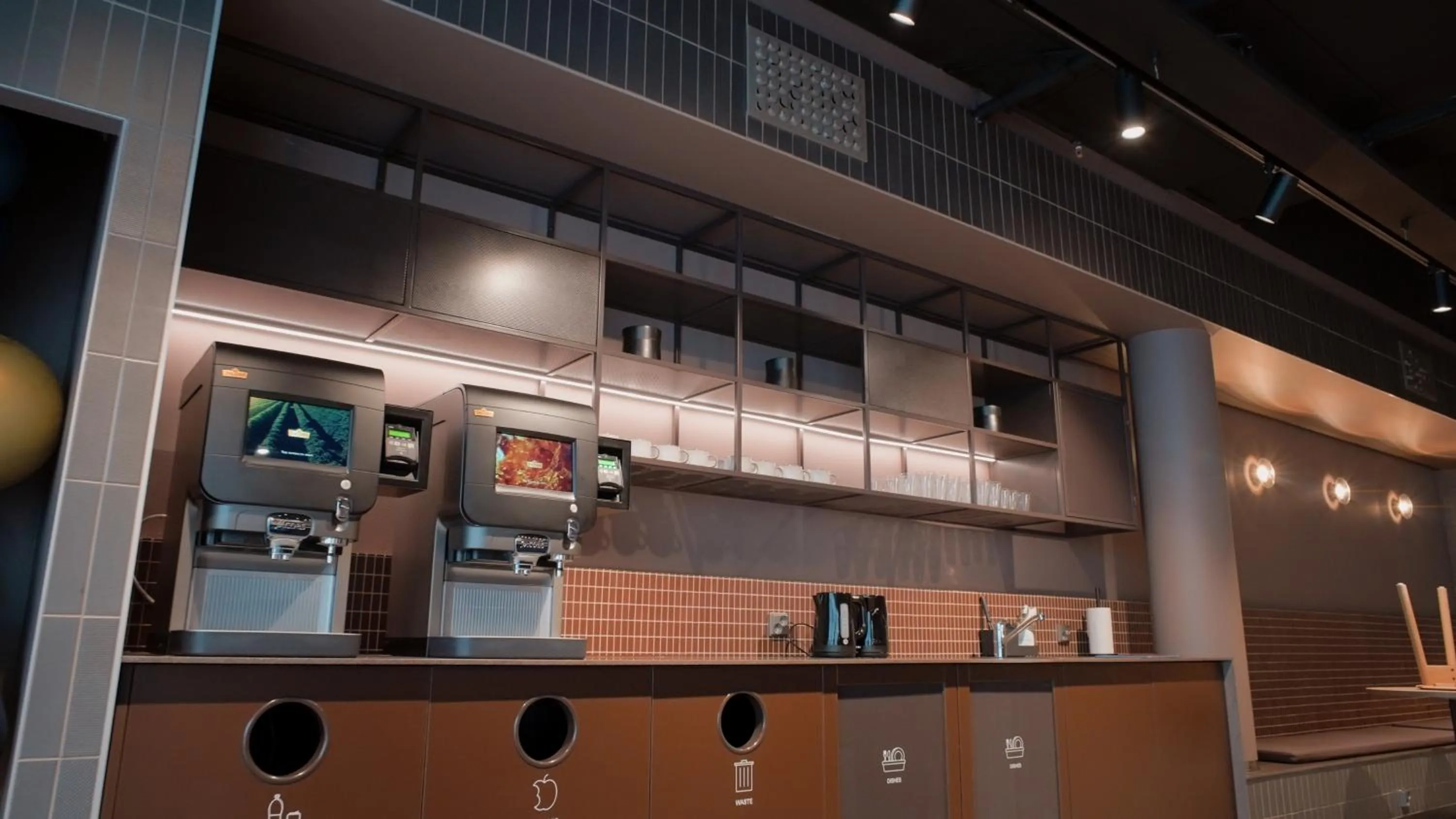 Communal kitchen in Citybox Helsinki