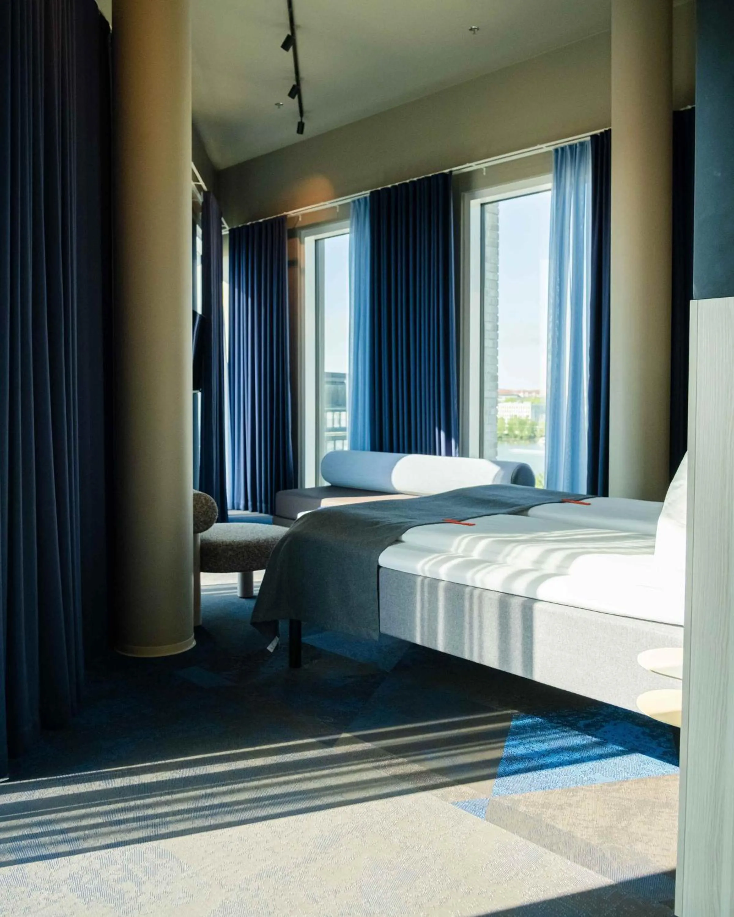 Decorative detail, Bed in Citybox Helsinki