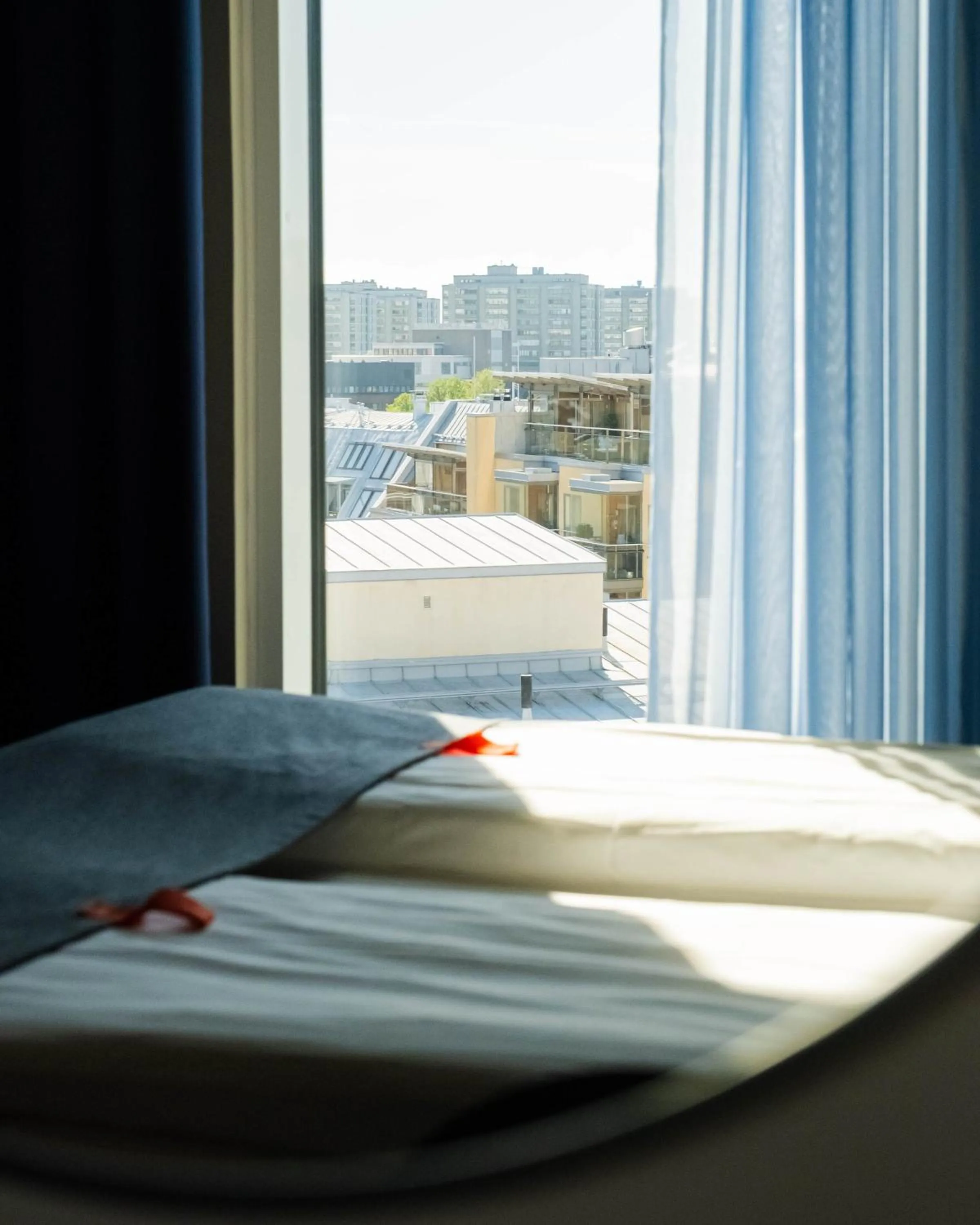 City view, Bed in Citybox Helsinki