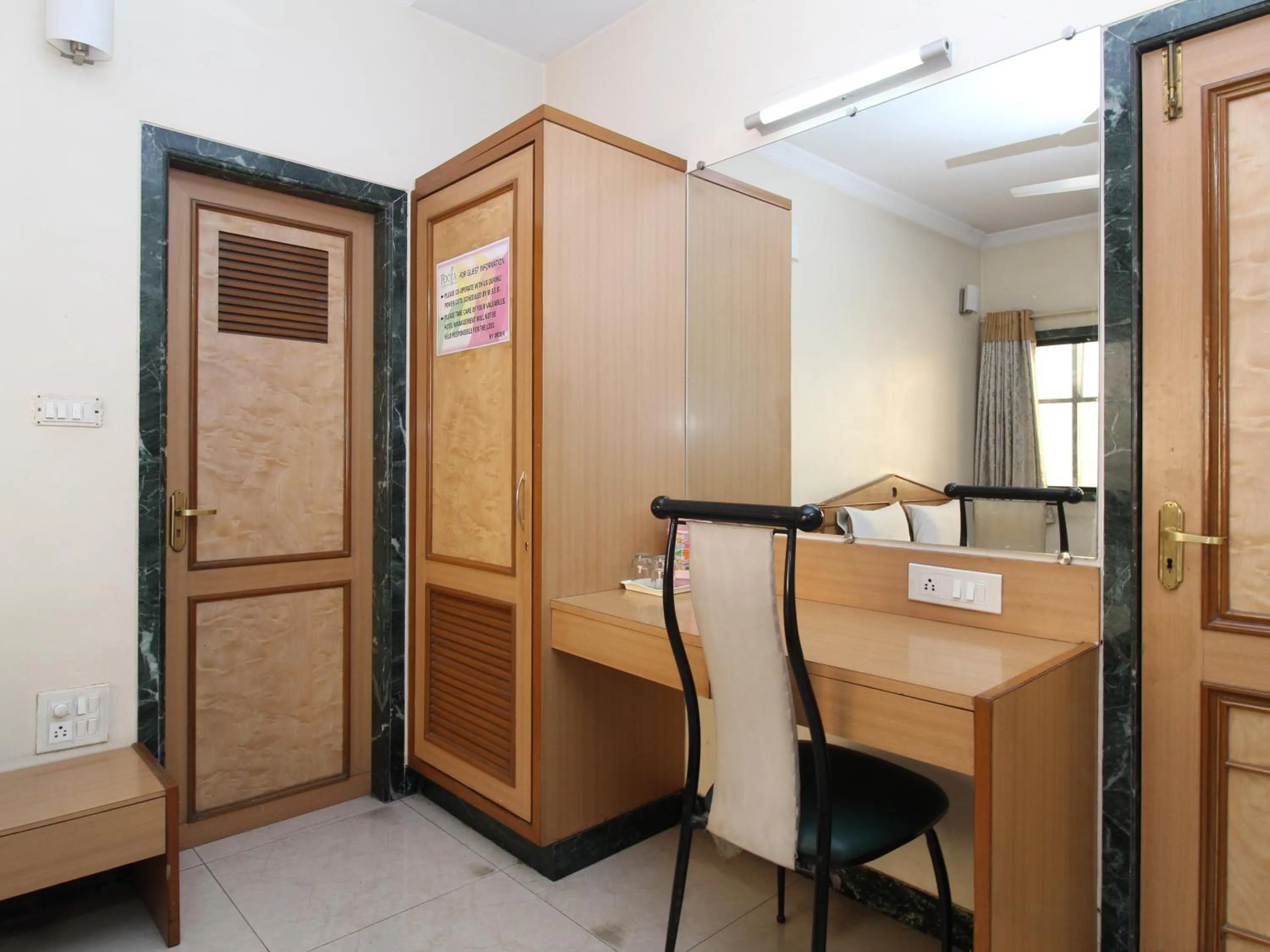 Area and facilities in Hotel Pooja International