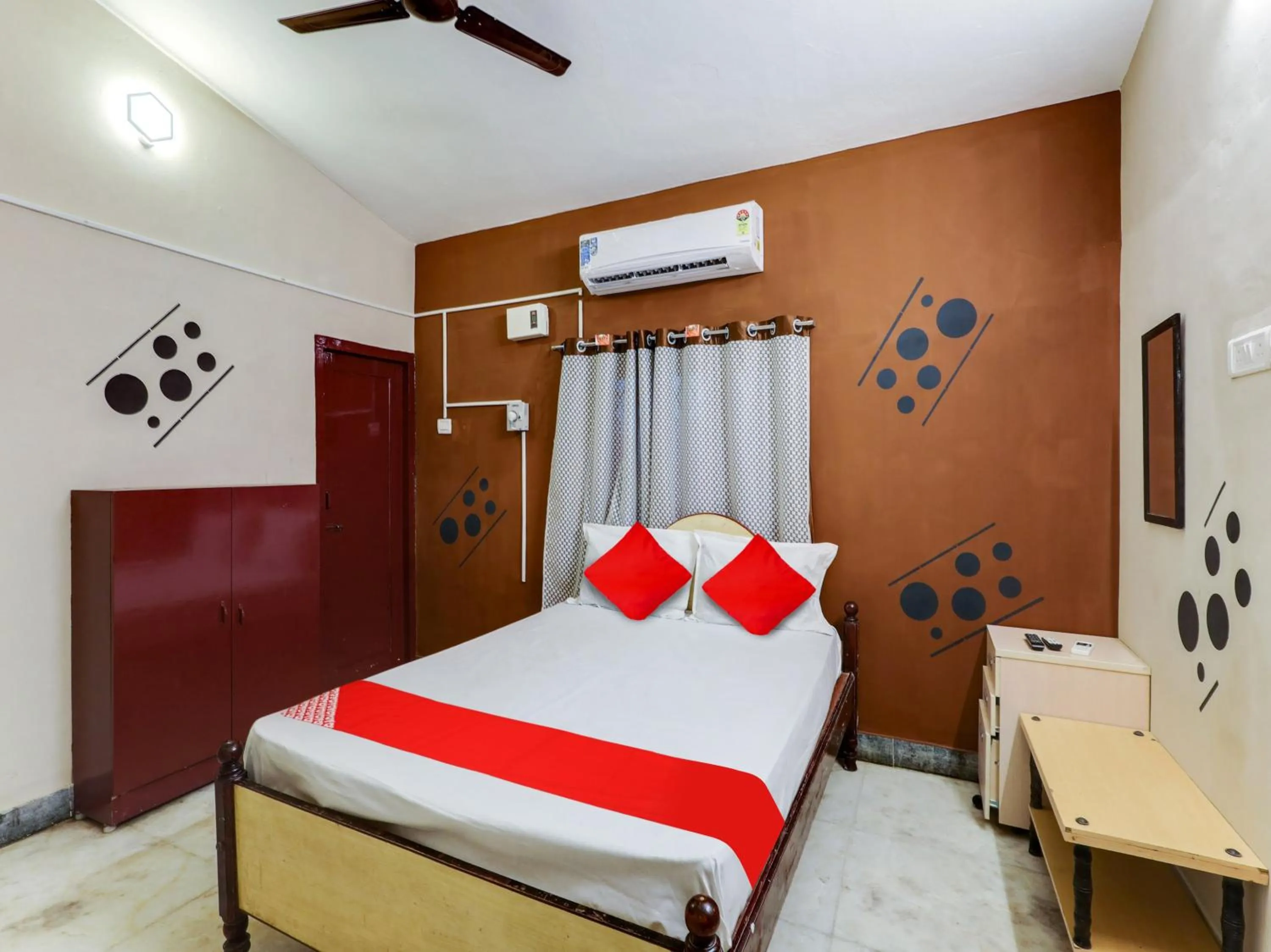 Bedroom, Bed in Super Hotel O Vsv Guest House Maduravoyal