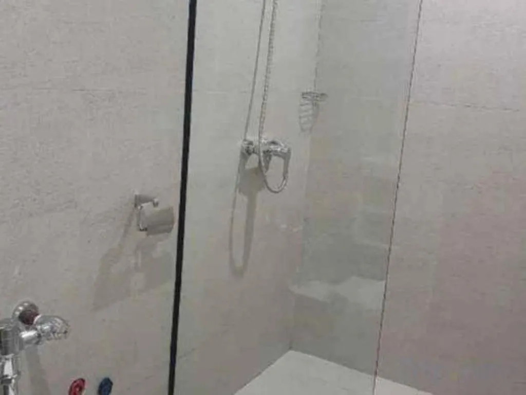 Travelite Hotel Legarda