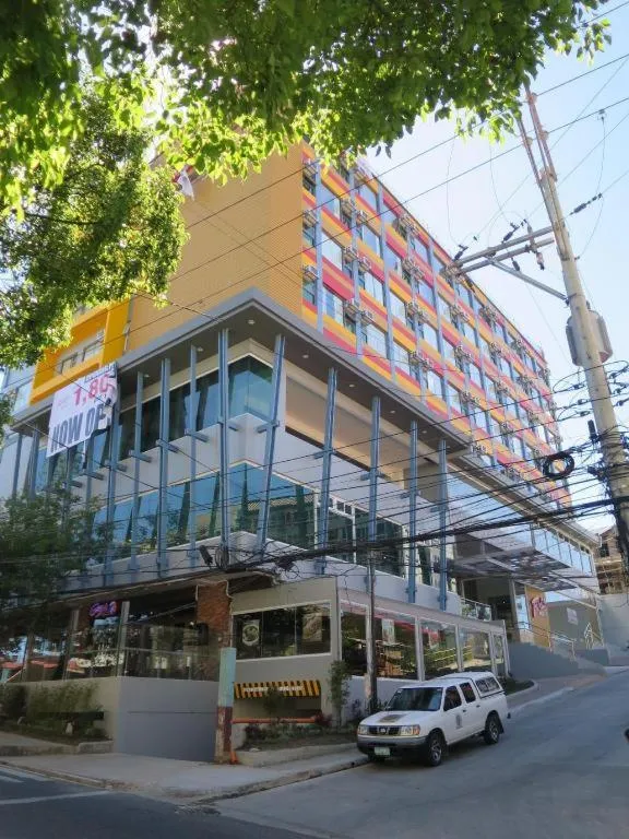 Travelite Hotel Legarda