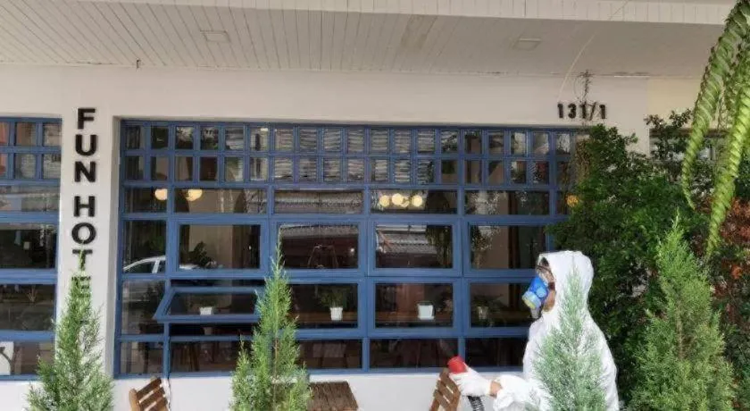Fun Hotel