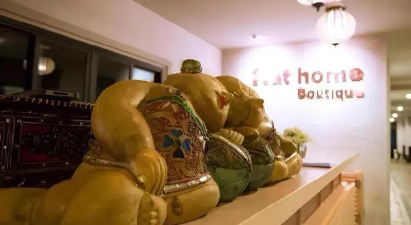 At home boutique At home boutique