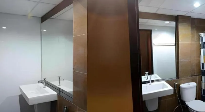 Gasser Park & Residence