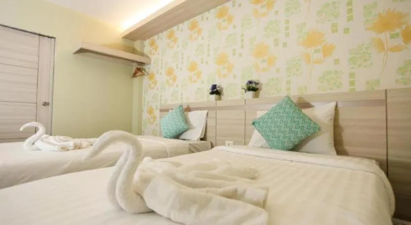 Bed in Klang Muang @ Nongkhai Hotel