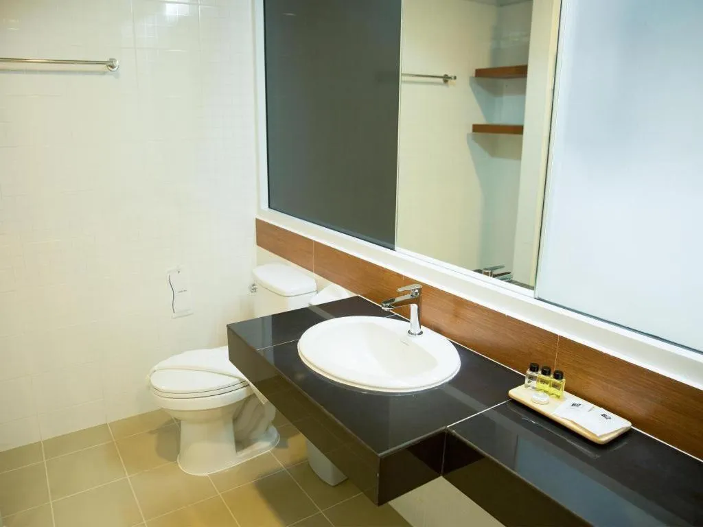 B2 Hat Yai Rat Uthit Boutique & Budget Hotel