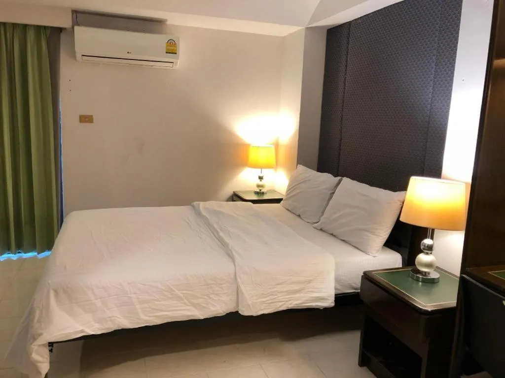 Bed in S.C. Heritage Hotel