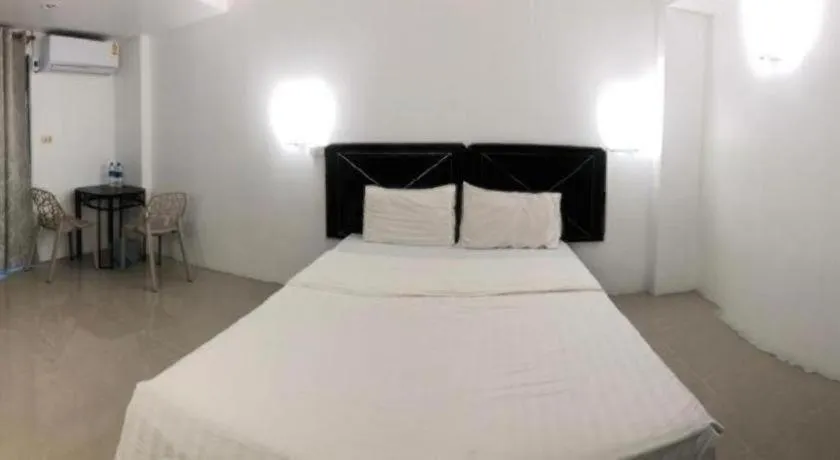 Bed in S.C. Heritage Hotel