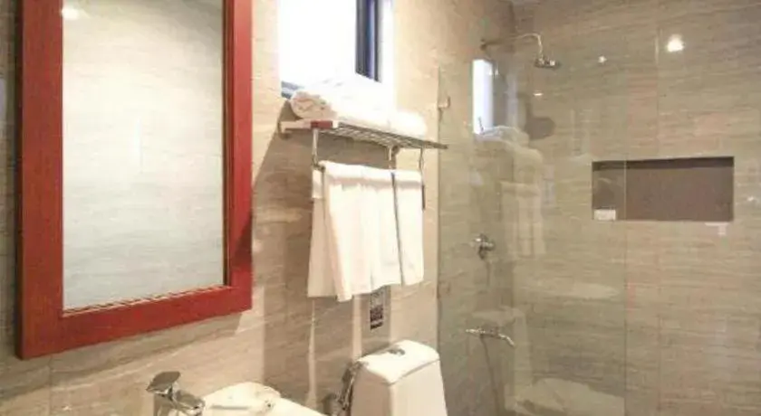 V Hotel and Apartel V Hotel and Apartel