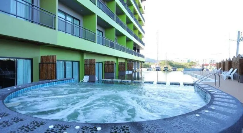 Bullkool Hua Hin Pool Villa