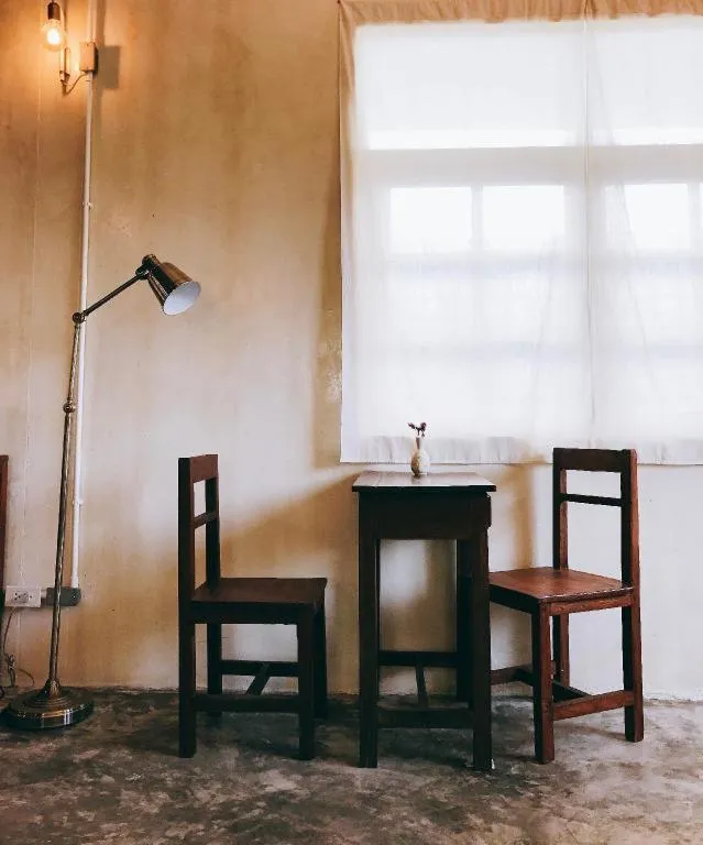 Khemjit cafe' and bed