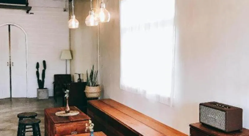 Khemjit cafe' and bed