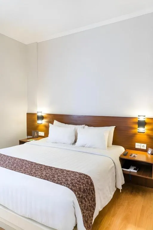 Bed in Horison Kota Lama Semarang
