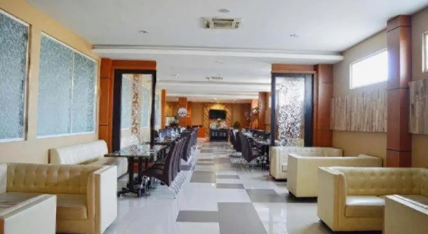 Horison Kota Lama Semarang