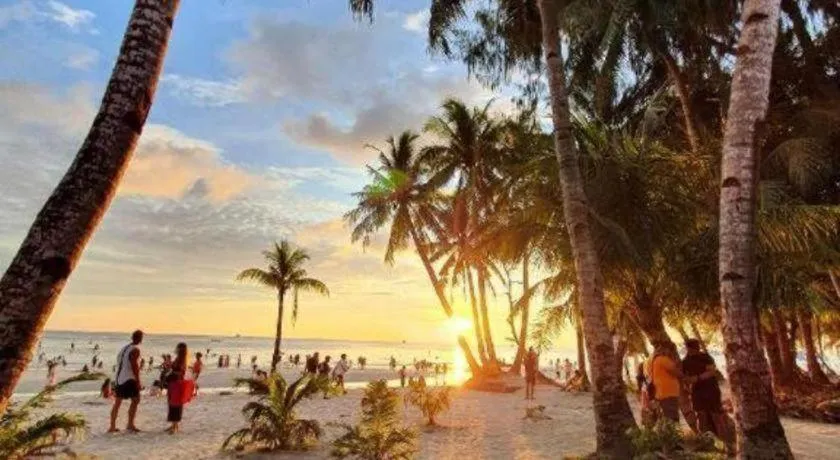 La Bella Casa Boracay Hotel