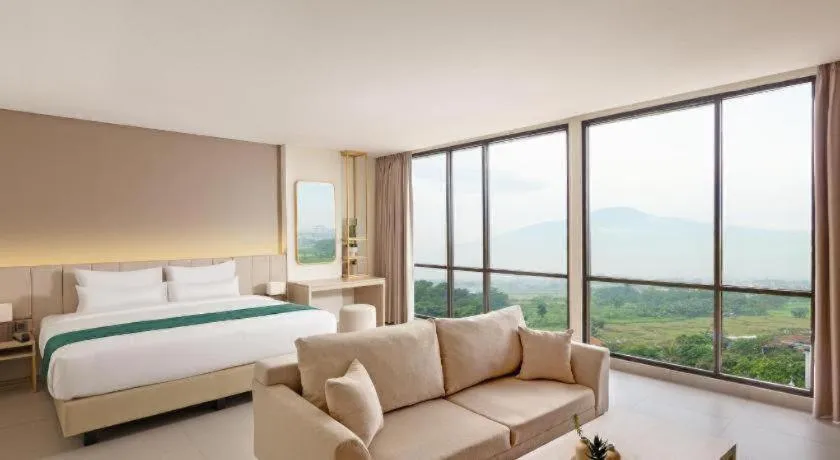 Bed in Elsotel Purwokerto By Daphna Management