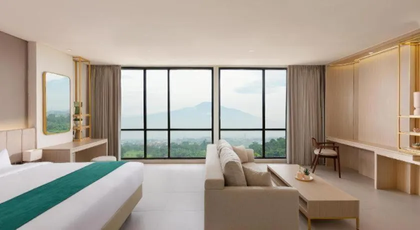 Bed in Elsotel Purwokerto By Daphna Management