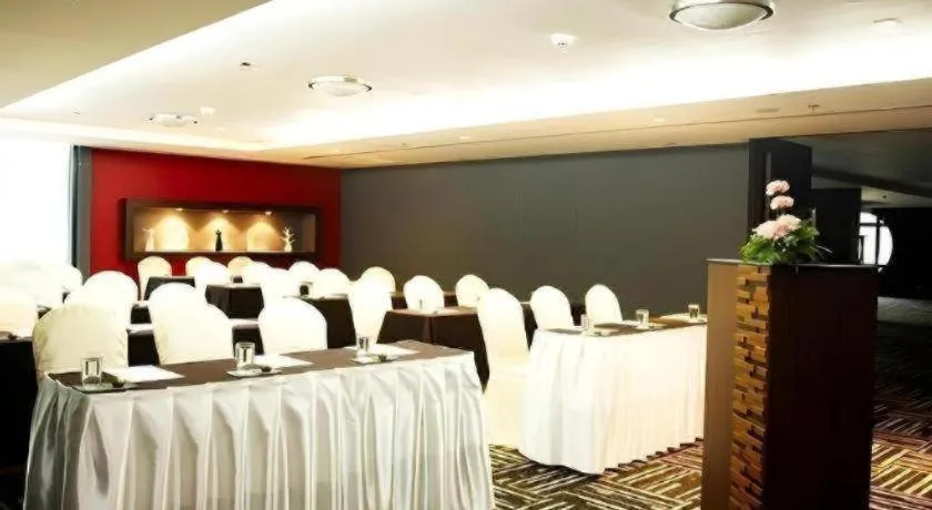 The Sez Hotel Bangsaen