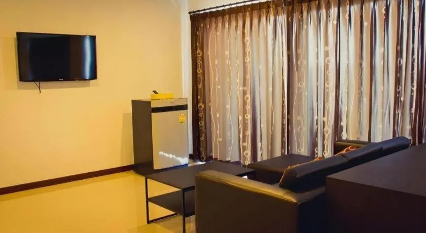 Bed in Chada Veranda Hotel