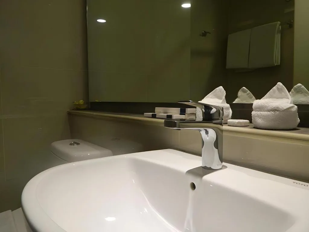 Wing Hotel Kualanamu Airport