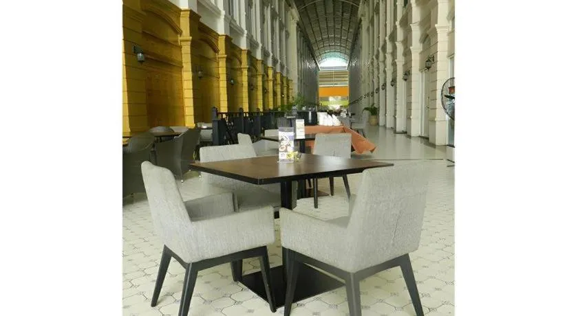 Wing Hotel Kualanamu Airport