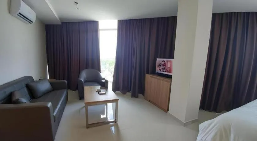 Bed in Wing Hotel Kualanamu Airport