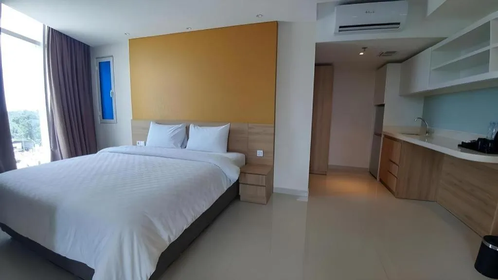 Bed in Wing Hotel Kualanamu Airport