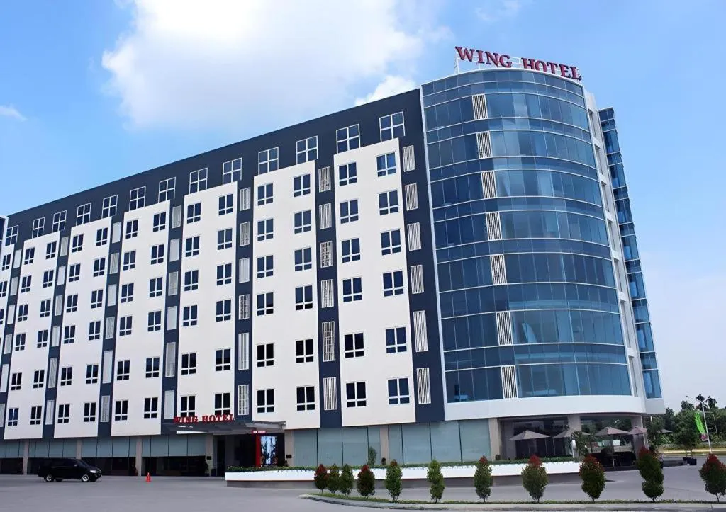 Wing Hotel Kualanamu Airport