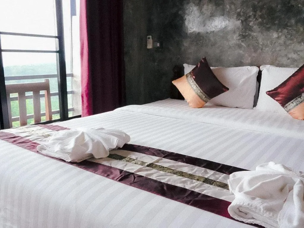 Bed in 101 Tea Green View