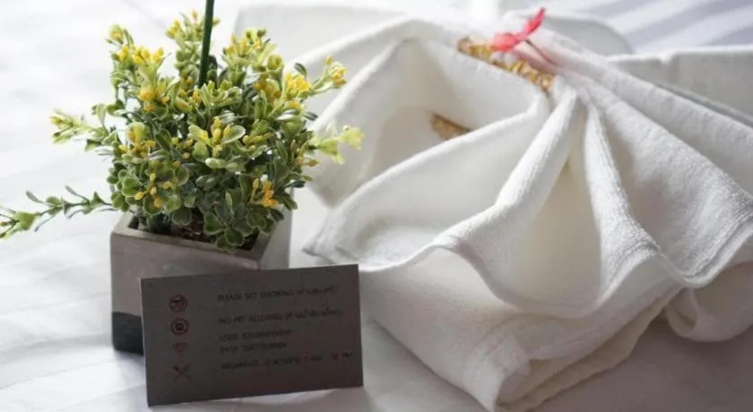 Bed in 101 Tea Green View