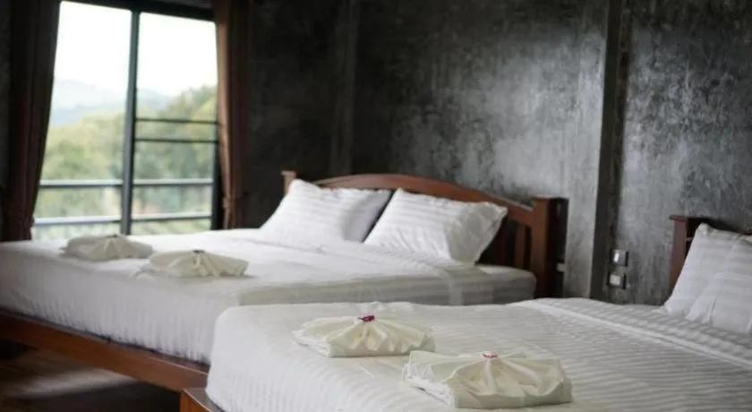 Bed in 101 Tea Green View