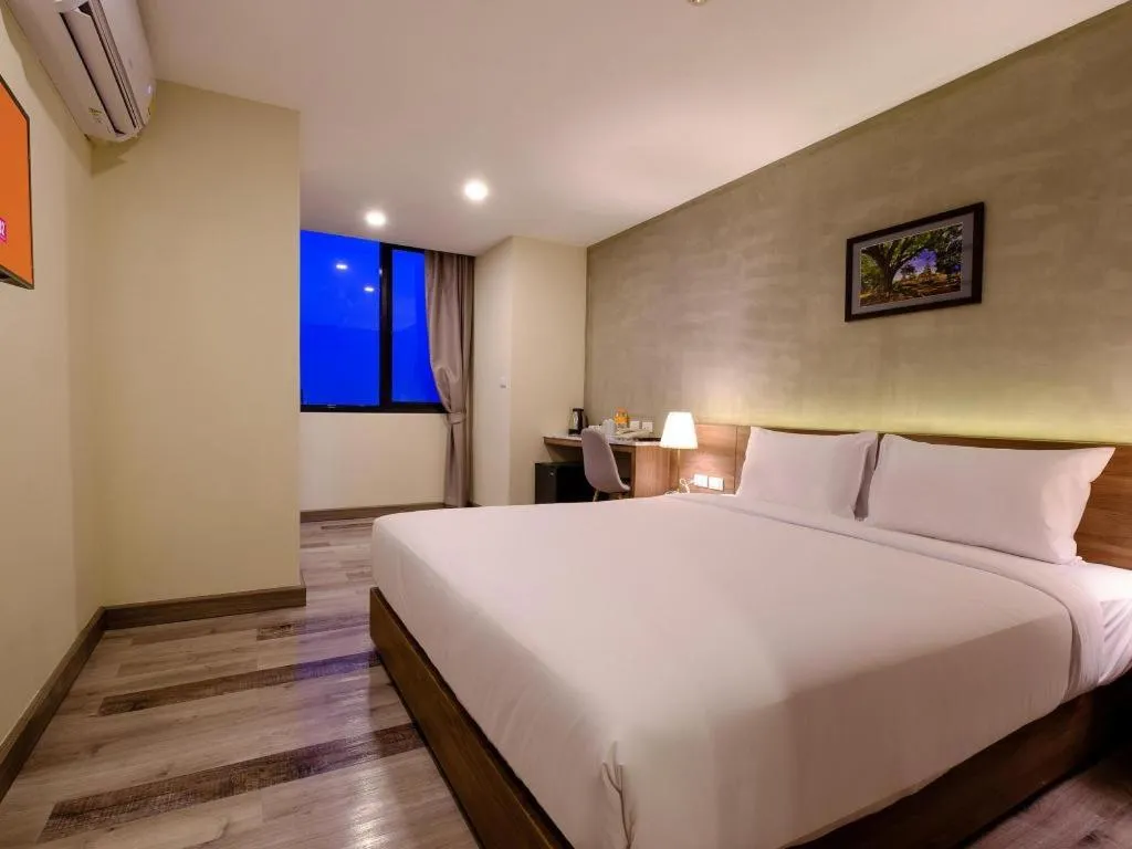 Bed in B2 Korat Premier Hotel