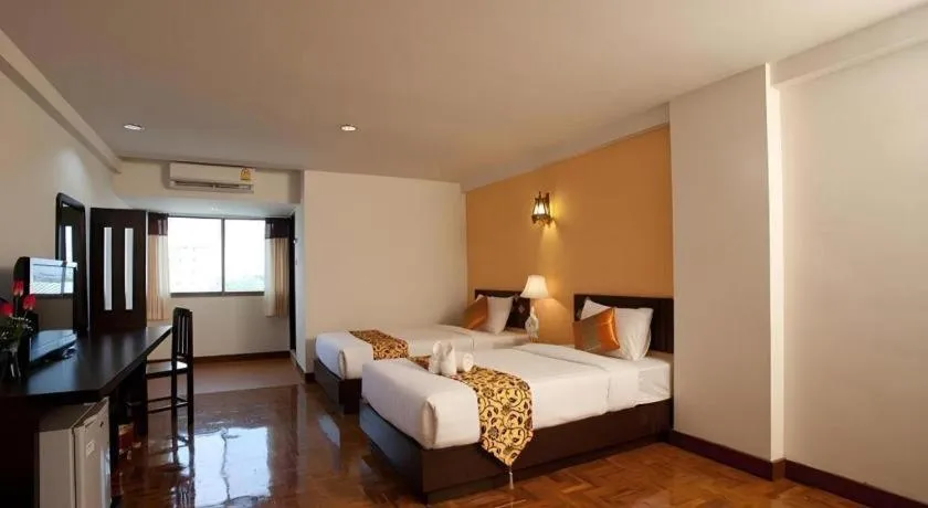 Bed in B2 Chang Phueak Gate Premier Hotel